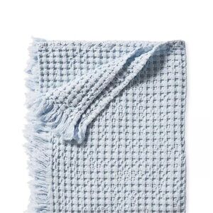 Serena and Lily Beachcomber Cotton Throw in color Sky